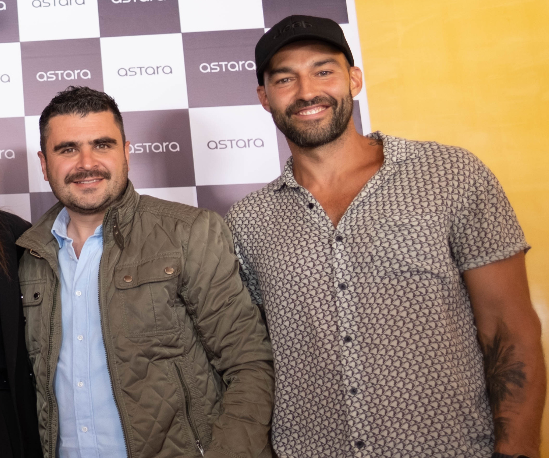 El periodista Juan Felipe Cadavid y el chef Leonardo Morán asistieron al evento.