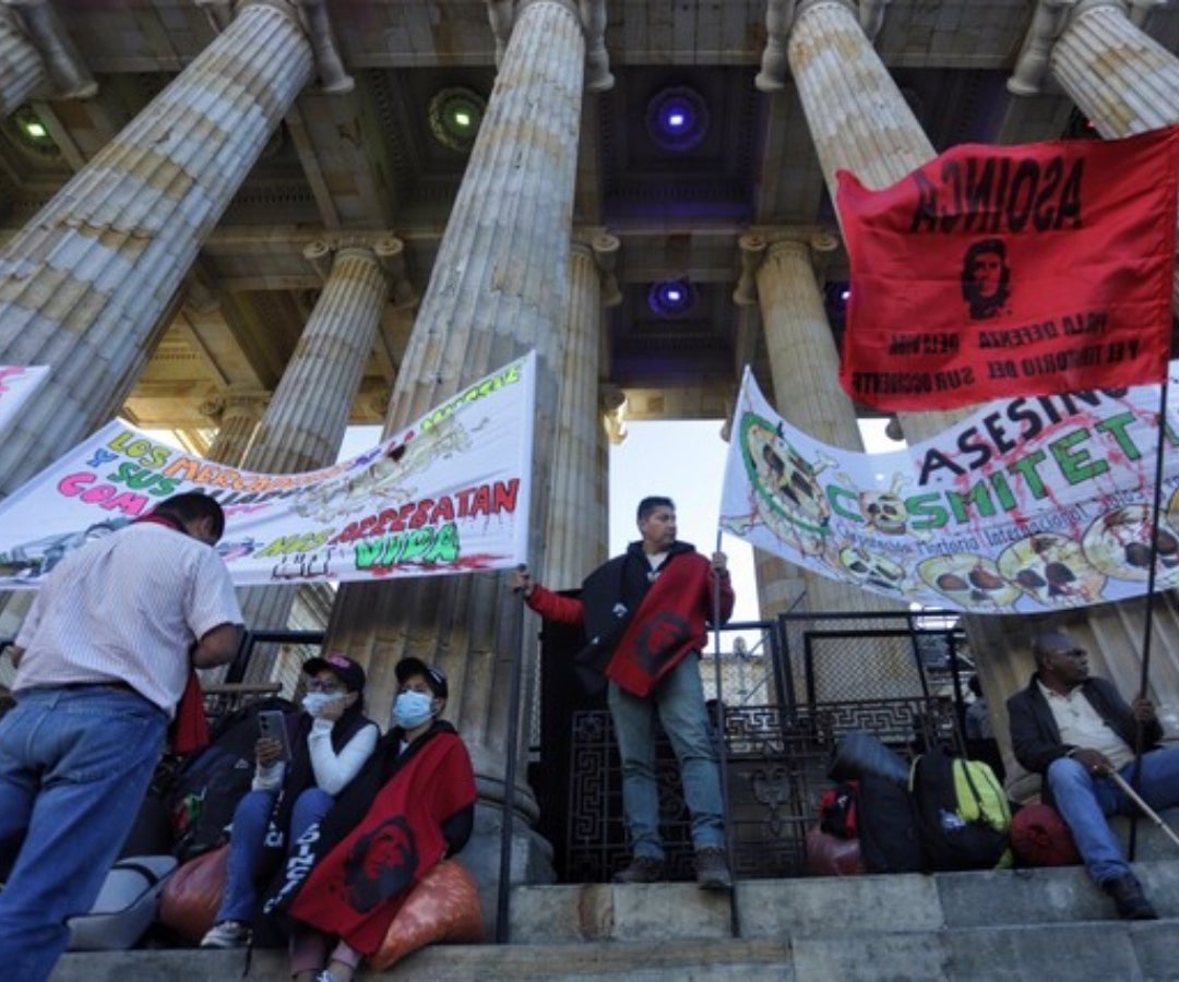 Protestas de Asoinca a las afueras del Congreso Protestas de Asoinca a las afueras del Congreso