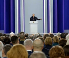 2023-02-21T105548Z_55913809_RC2MFZ9IOQVT_RTRMADP_3_UKRAINE-CRISIS-ANNIVERSARY-PUTIN (1) Vladímir Putin durante su Discurso de la Nación. Foto: Reuters