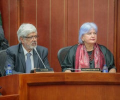 Ministro de Comercio, Germán Umaña Mendoza y Gloria Inés Flórez, senadora de la República