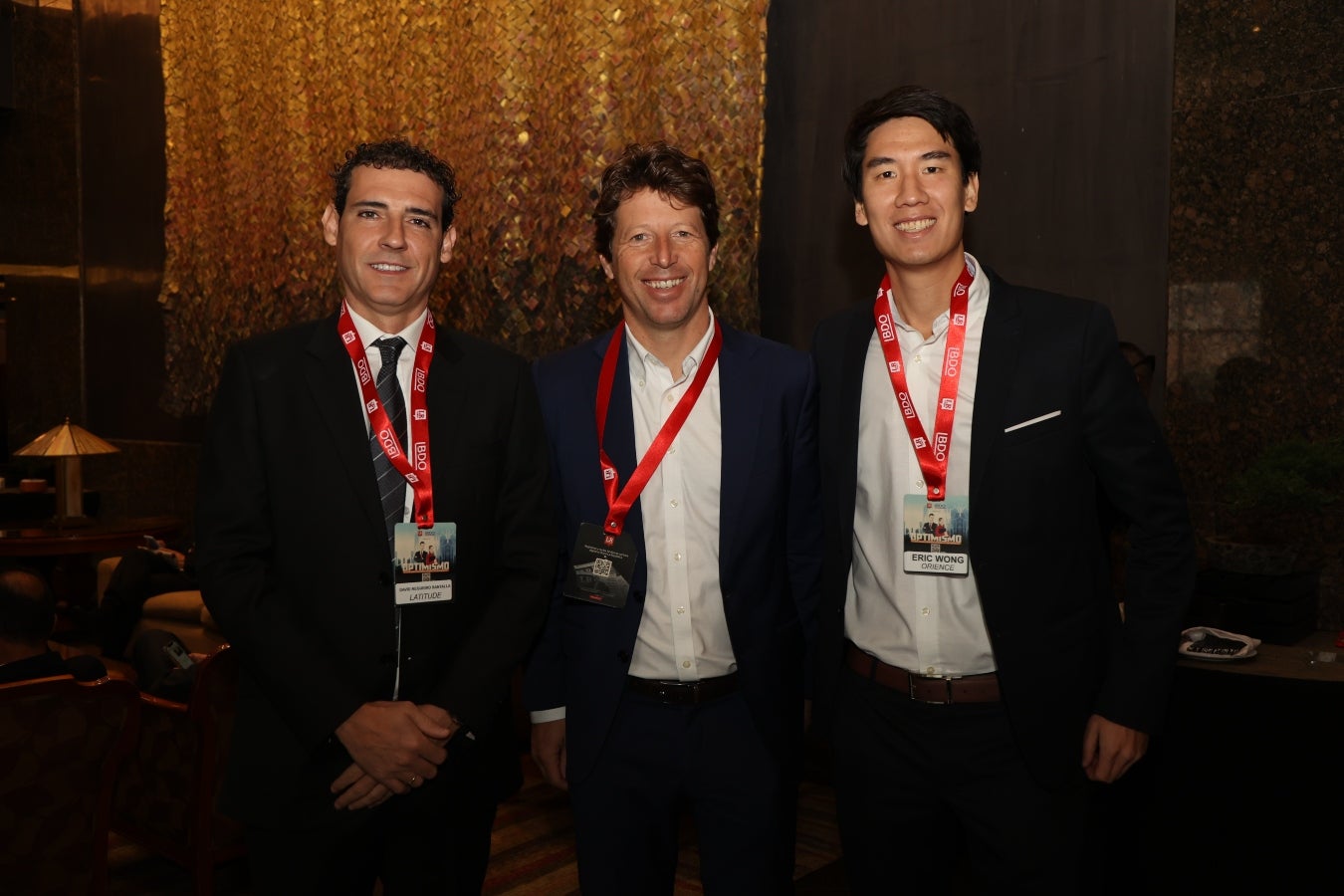 David Regueiro Santalla, COO de Latitude; Oriol Molas, CEO de Orience; y Eric Wong, director para América Latina de Orience.