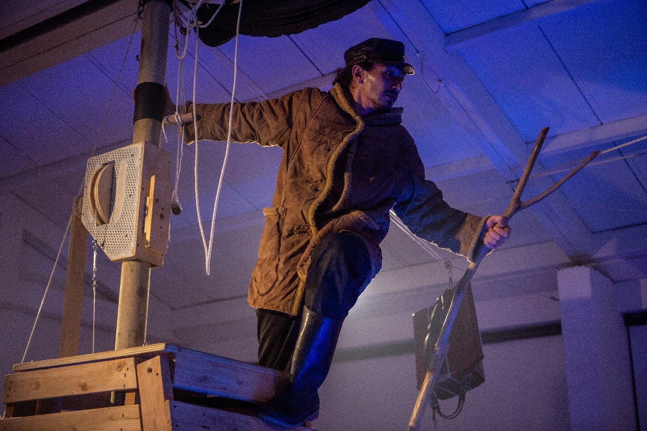 SE ABRE EL TELÓN DEL NUEVO ESPACIO CULTURAL DE BOGOTA “LA BARCA” ¿Qué cosas se pueden hacer en la panza de una ballena?, pre