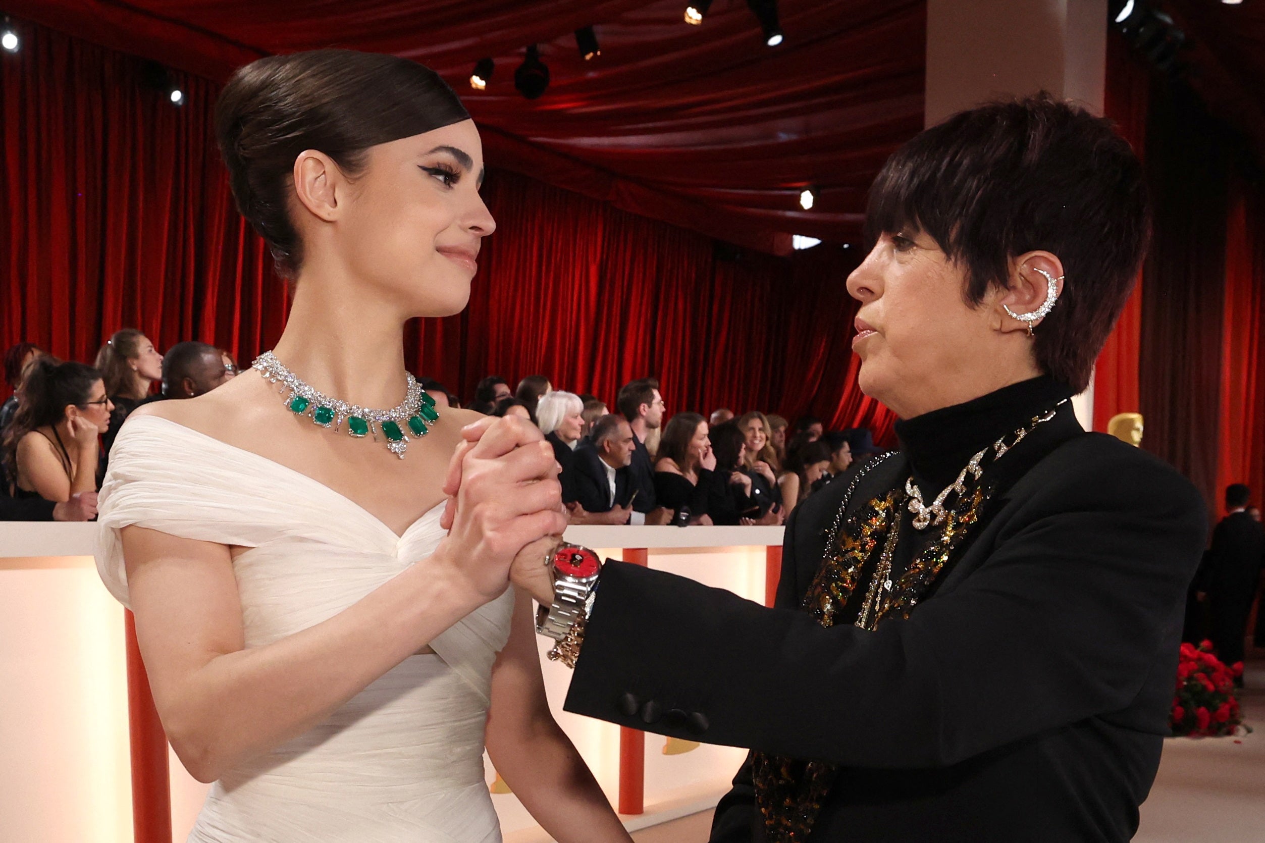 Sofia Carson en los Oscar