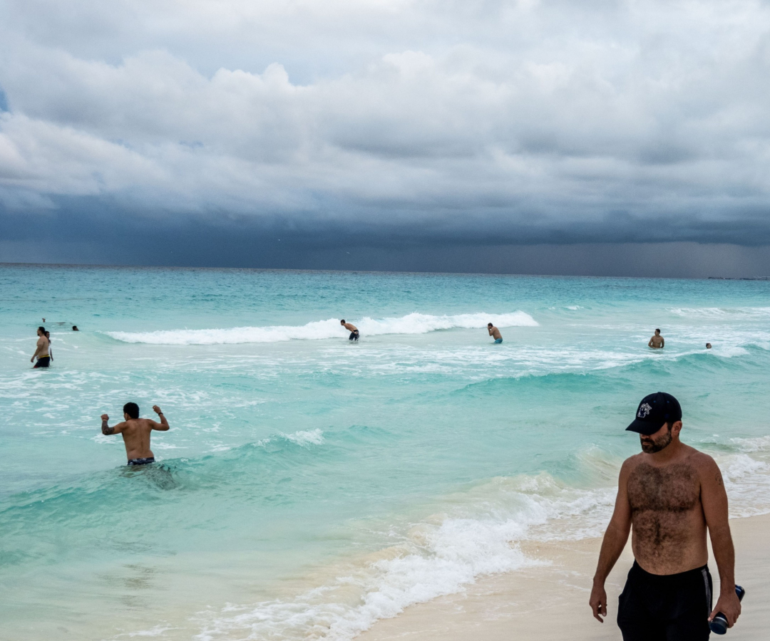 Turismo en Cancún indica que México es más seguro que EEUU, dice AMLO