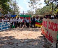 Pueblo U´wa Twitter LR