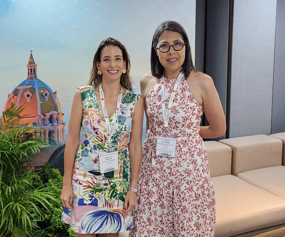 Claudia Barrero, socia en PPU, y Natalia García, socia en Gómez-Pinzón