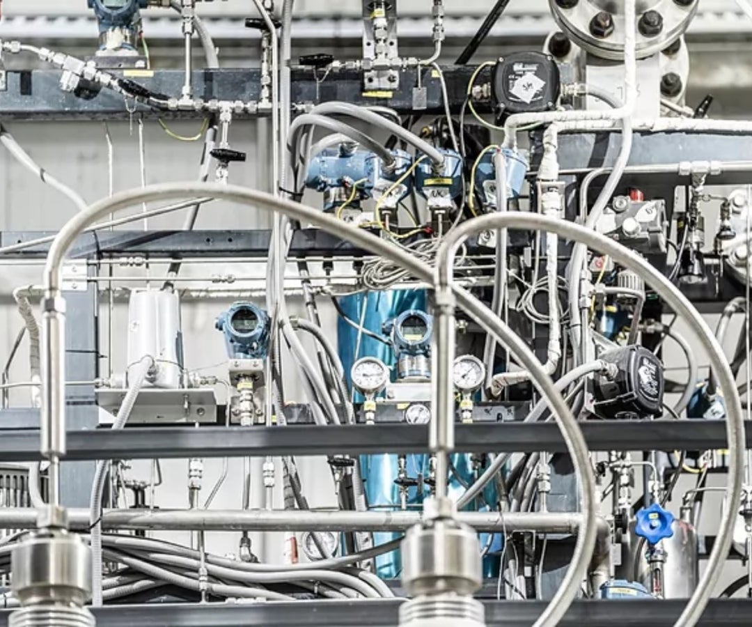 Para producir gasolina sintética se extrae CO2 de la atmósfera.