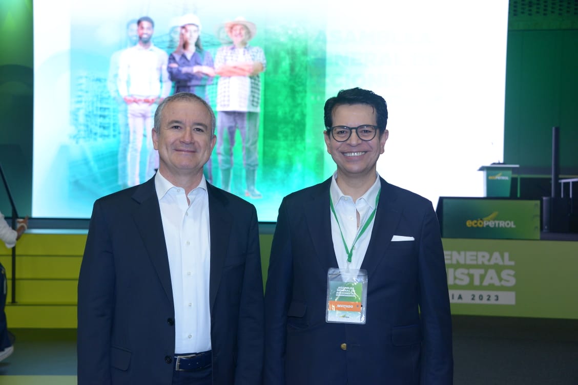 Rafael Guzmán, presidente de Hocol y Herman Galán, presidente de la Refinería de Cartagena