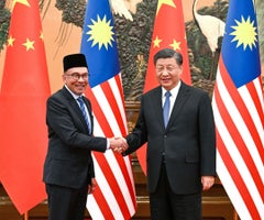 Anwar Ibrahim y Xi Jinping