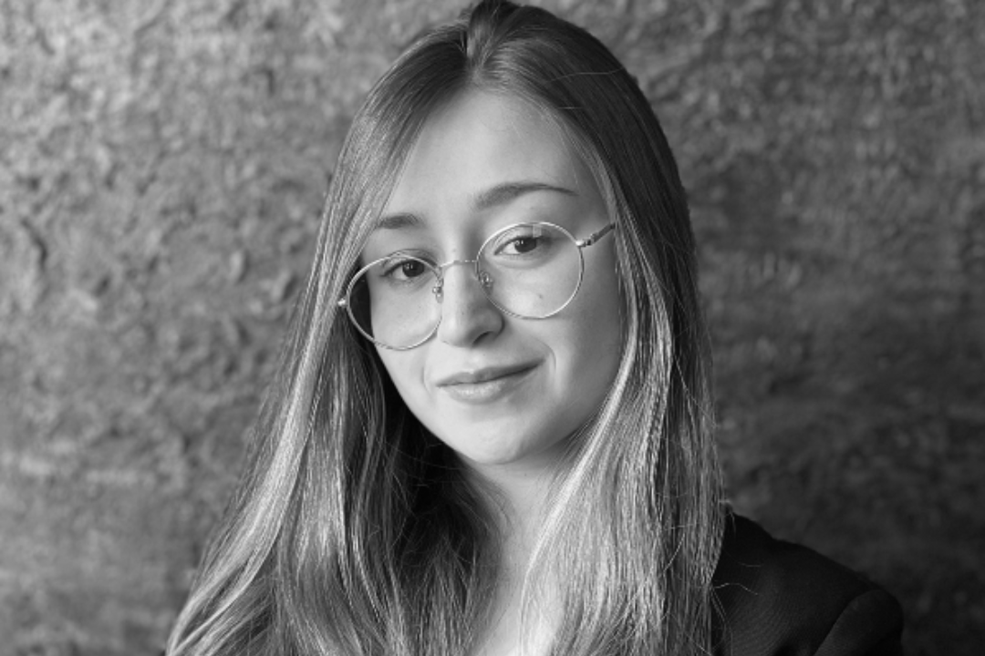 Nicole Yamhure Kattah Abogado