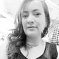 Adriana Plata, directora ejecutiva asobares