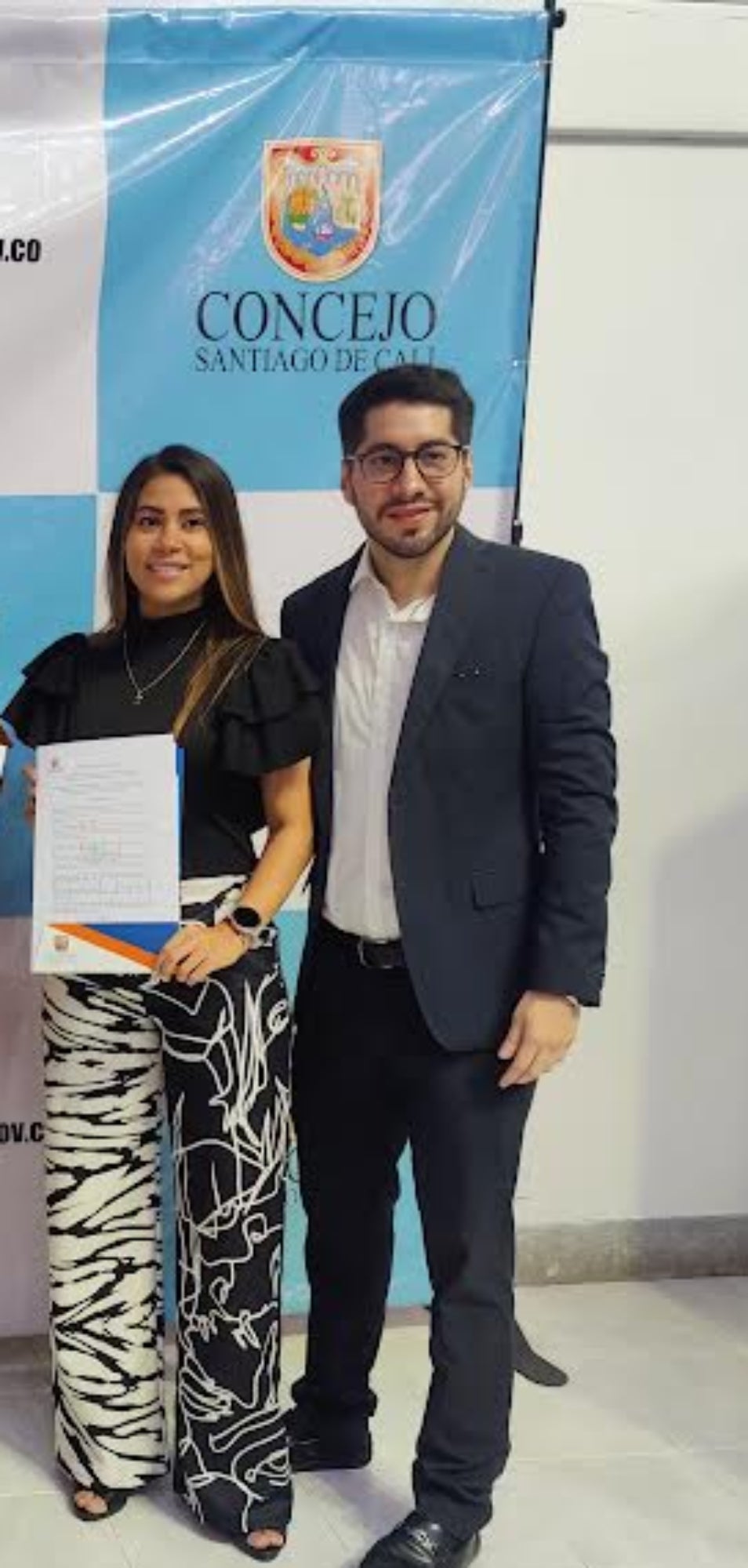 Isabella Murcia, jefe de Ventas y Alianzas de Kupi; y Juan Martín Bravo, concejal de Cali.