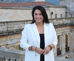 Senadora Paola Holguín Centro Democrático Senadora Paola Holguín Centro Democrático