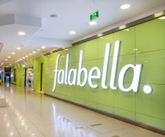 Falabella planea vender activos hasta por hasta US$400 millones
