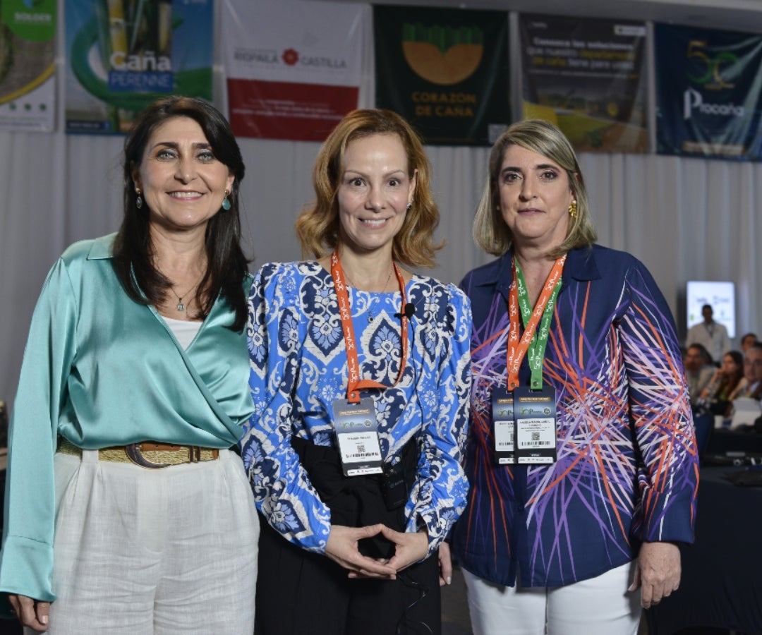 Martha Betancourt, directora ejecutiva de Procaña; Claudia Calero, presidente de Asocaña; Ángela María Cabal Barona, presidente de Procaña, Colombia.