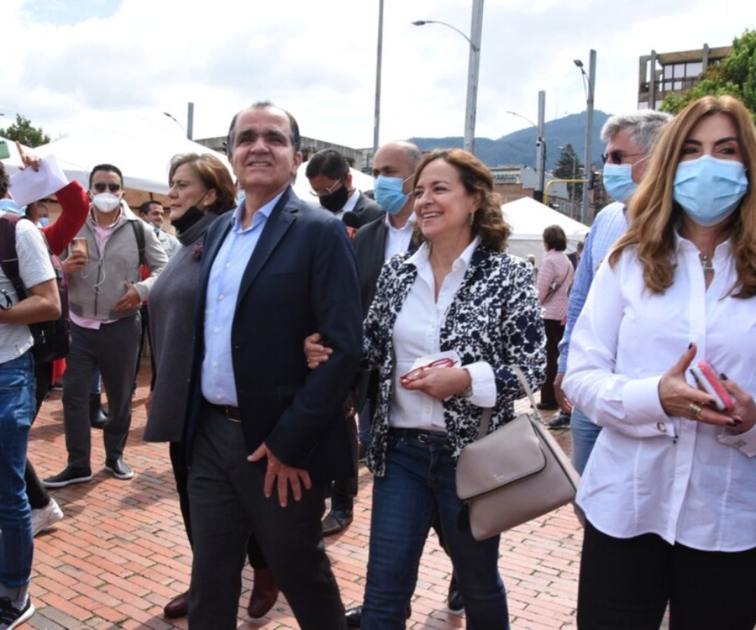 Óscar Iván Zuluaga LR (1)