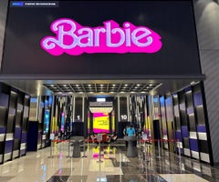 Cinema con película Barbie