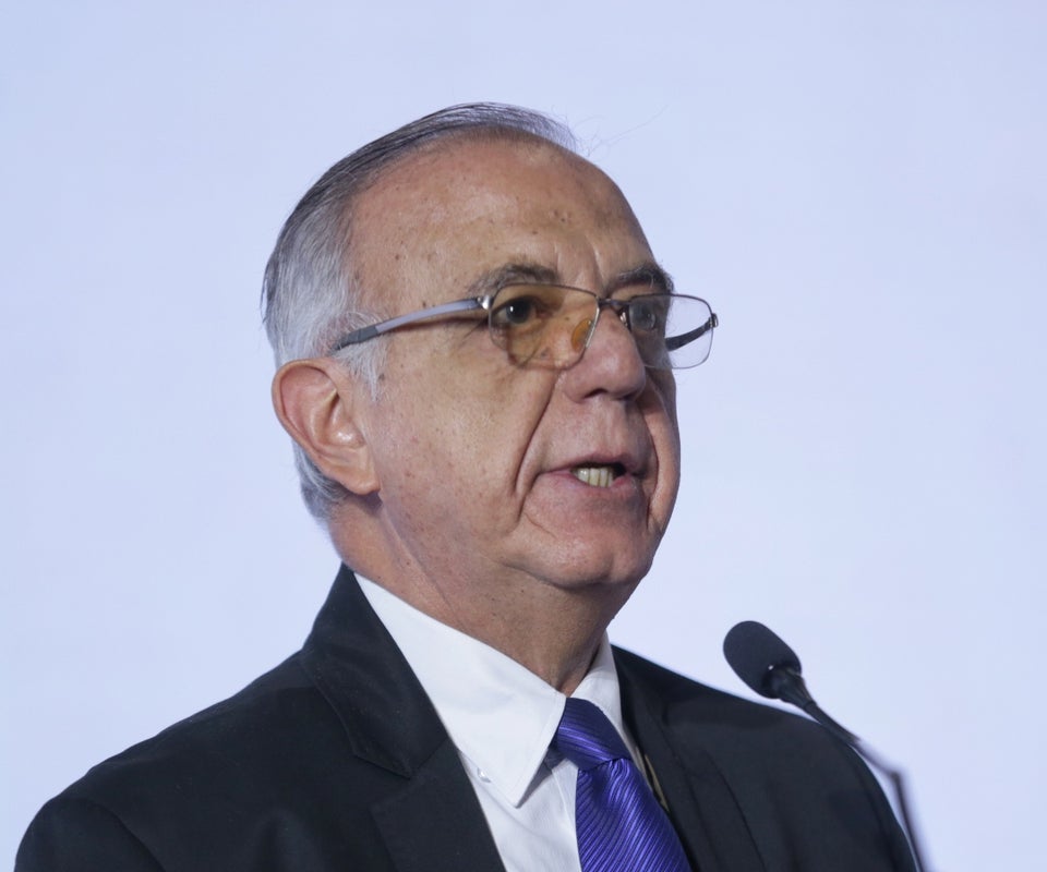 El ministro de defensa, Iván Velásquez
