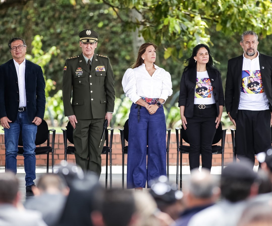 Homenaje a Diego F. Becerra