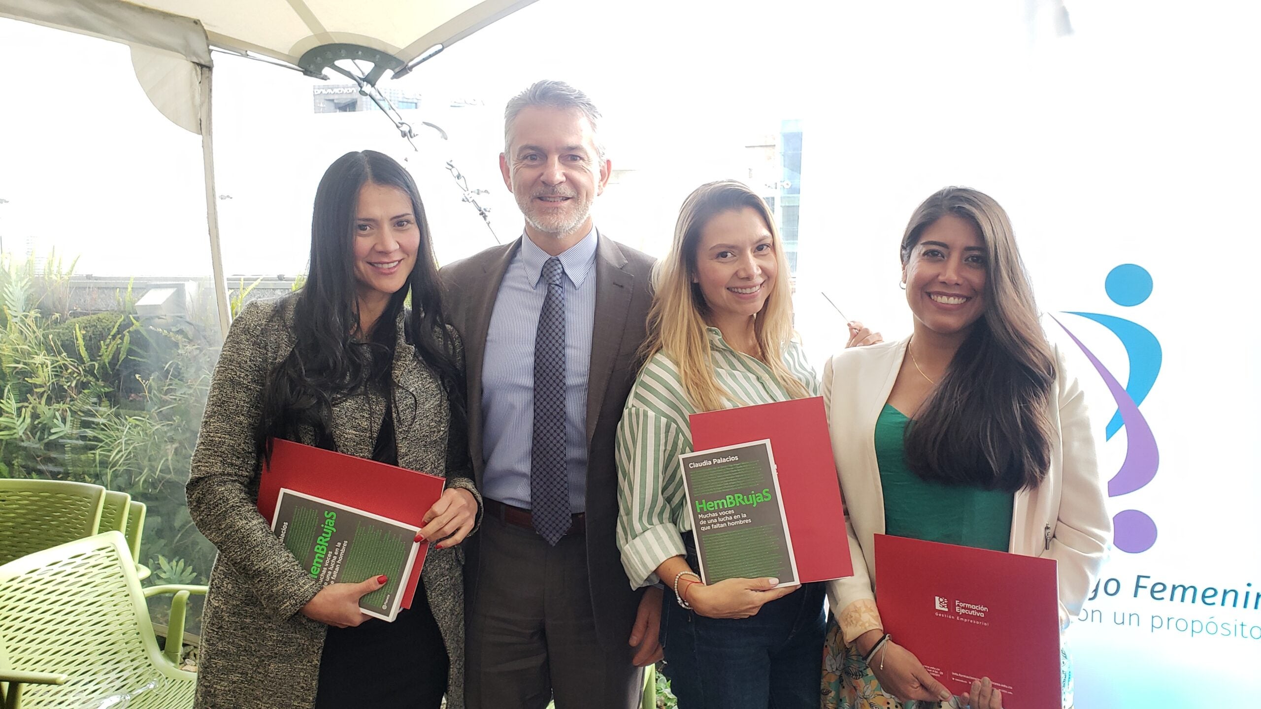 La Transportadora de Gas Internacional (TGI) realizó la graduación de la primera promoción de su Escuela de Liderazgo Femenino