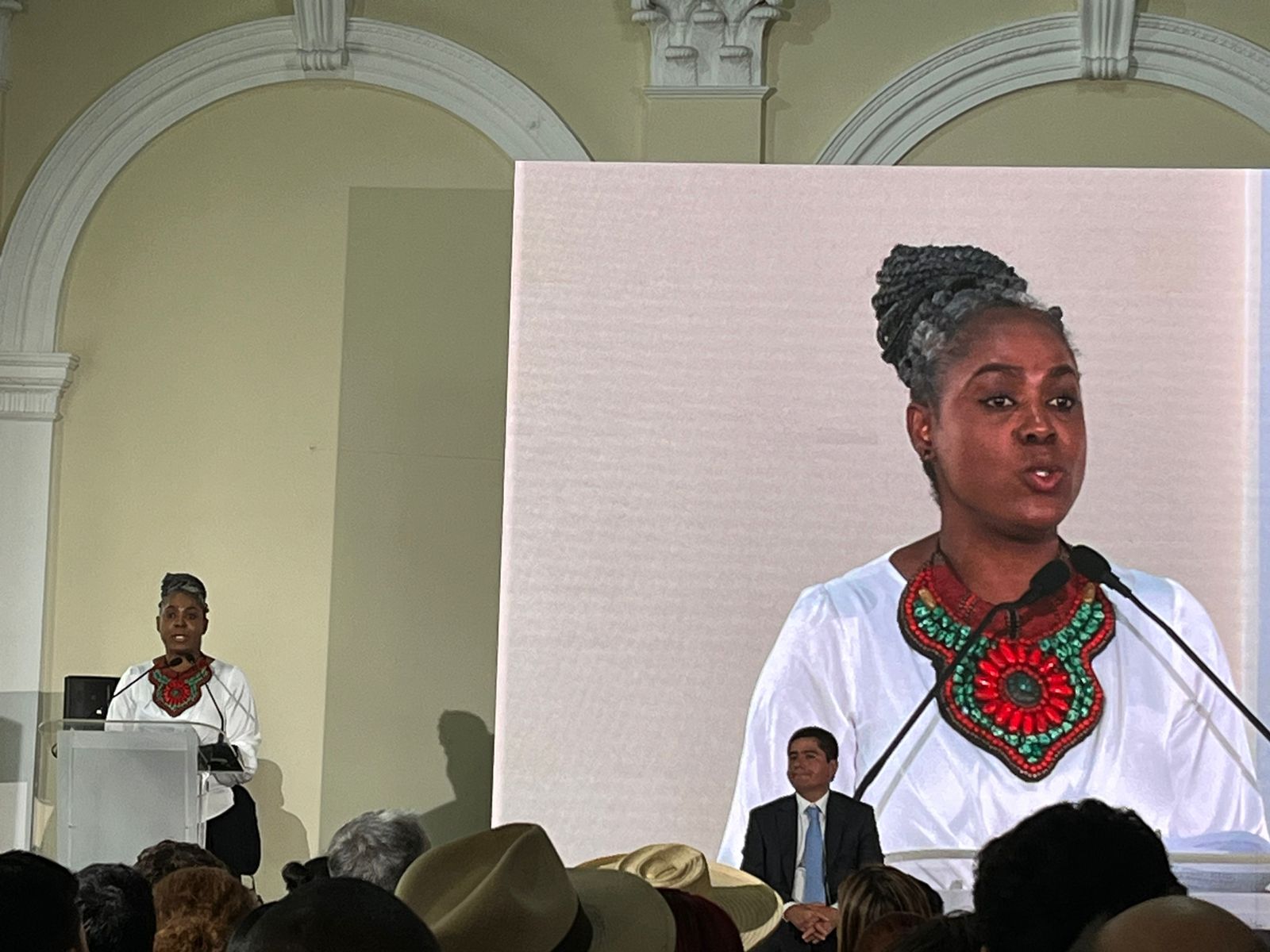 Aurora Vergara, ministra de Educación