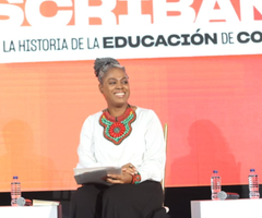 Aurora Vergara, ministra de Educación