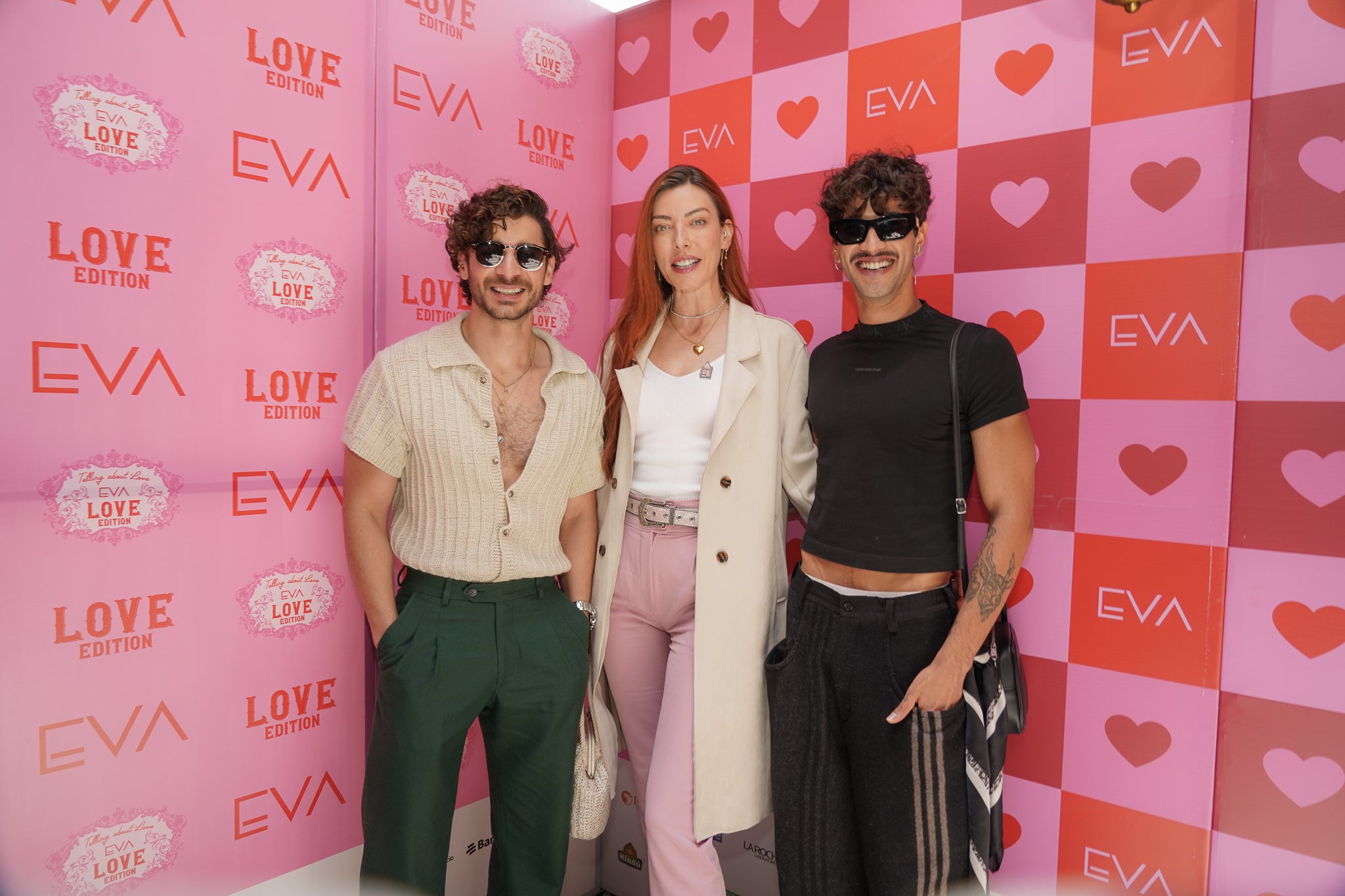 René Urrea, creador de contenido; Norma Nivia, cofundadora de Shambala Comunidad; y Felipe Jaramillo, creador de contenido.