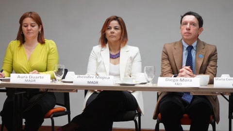 Aura Duarte; viceministra de Asuntos Agropecuarios; Jhenifer Mojica, ministra de Agricultura; y Diego Mora, Representante asistente y oficial de programas de FAO.