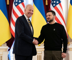 Joe Biden y Volodomir Zelenski
