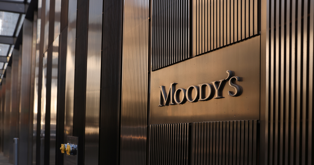 Moody's recorta calificación de México y queda en el nivel más bajo del grado de inversión