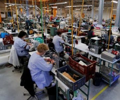 El sector de manufactura en Perú cayó