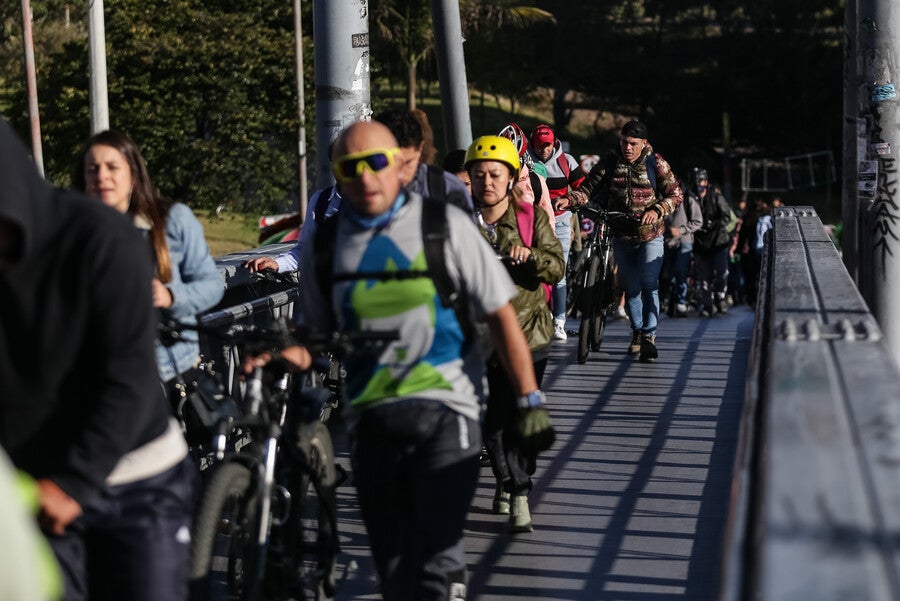 Jornada sin carro y moto