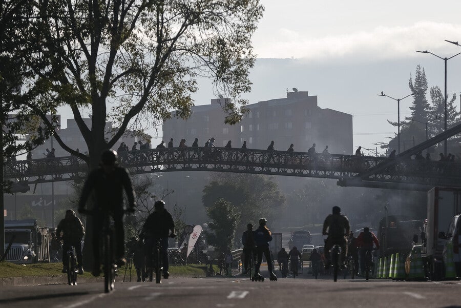 Jornada sin carro y moto
