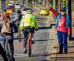Más de 465.000 ciclistas y 49.000 peatones se han movilizado en el día sin carro