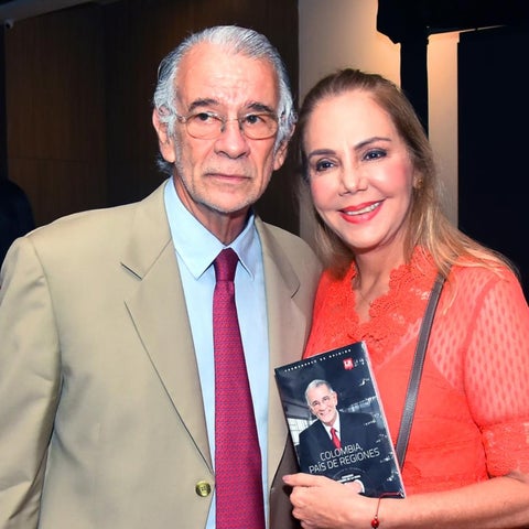 Lanzamiento del libro de Eduardo Verano De La Rosa,