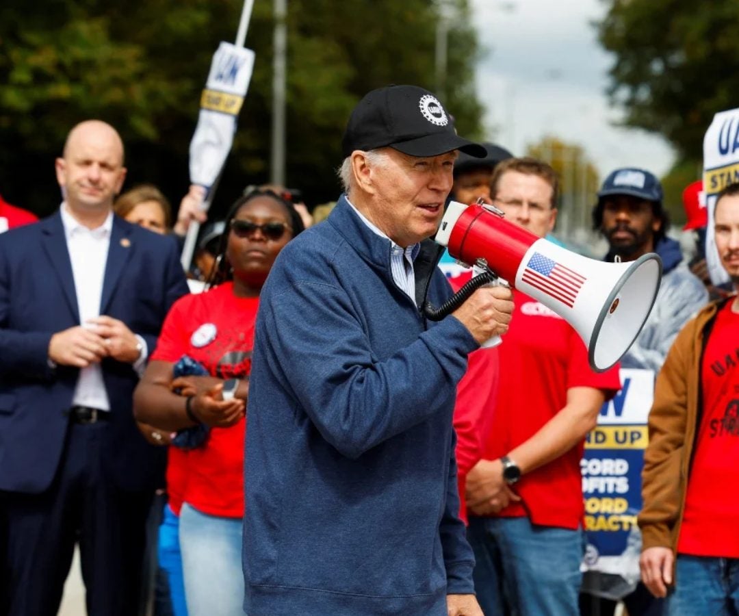 Joe Biden participó en la huelga de la UAW y dedicó unas palabras a los trabajadores
