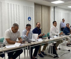 Reunión entre congresistas, directivas de Cámara de Comercio y Comité Intergremial Reunión entre congresistas, directivas de Cámara de Comercio y Comité Intergremial