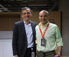 Darío Amar Flores, vicepresidente de negocios, innovación y tecnología de EPM; y Sebastián Melo, director del proyecto C.I. Melo Aango SAS.