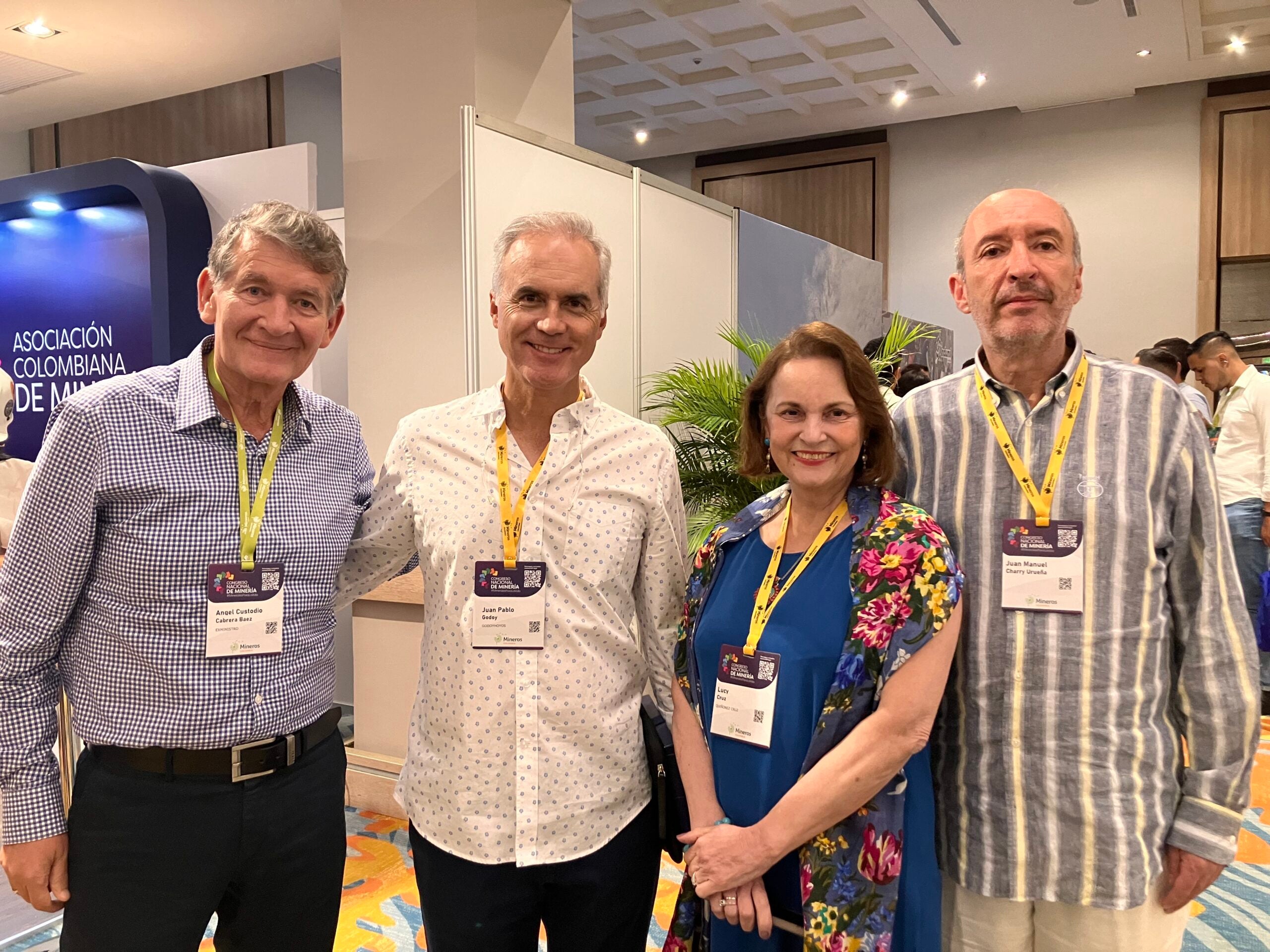 Ángel Custodio Cabrera, exministro; Juan Pablo Godoy, pte.del Instituto Colombiano de Derecho Tributario; Lucy Cruz, experta en derecho; y Juan Manuel Charry, abogado.