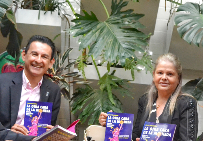 Ramón Barragán, gerente de Relación Banca Gobierno del Banco de Occidente; y Clara Ruiz, Ingeniera consultoraen gas y petróleos.