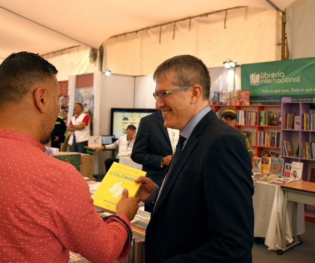 Comienza La Octava Edición De La Feria Del Libro En Cali Con Más De 800 ...