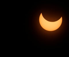 Eclipse anular de sol en octubre de 2023