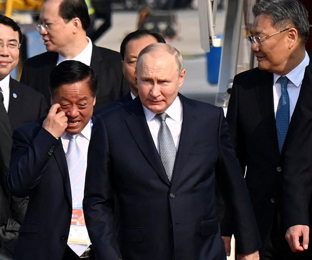 Vladimir Putin llega a China