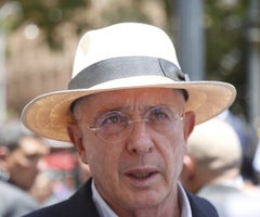 Álvaro Uribe Álvaro Uribe