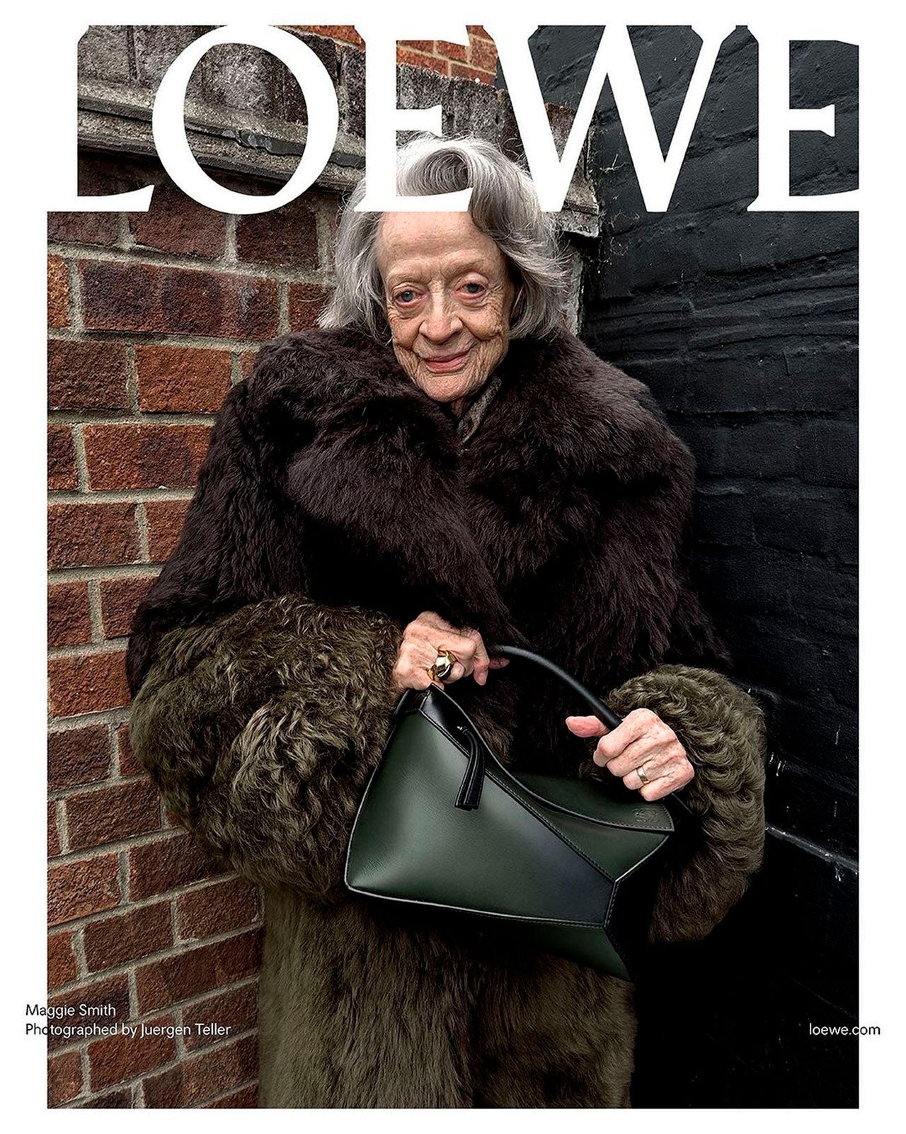 Maggie Smith musa de la casa de moda española de lujo Loewe