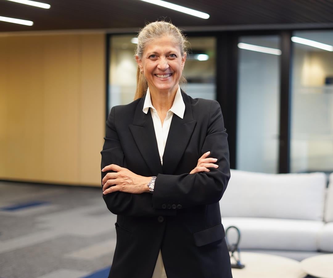 Karla Wheelock, la primera latina en subir el Everest