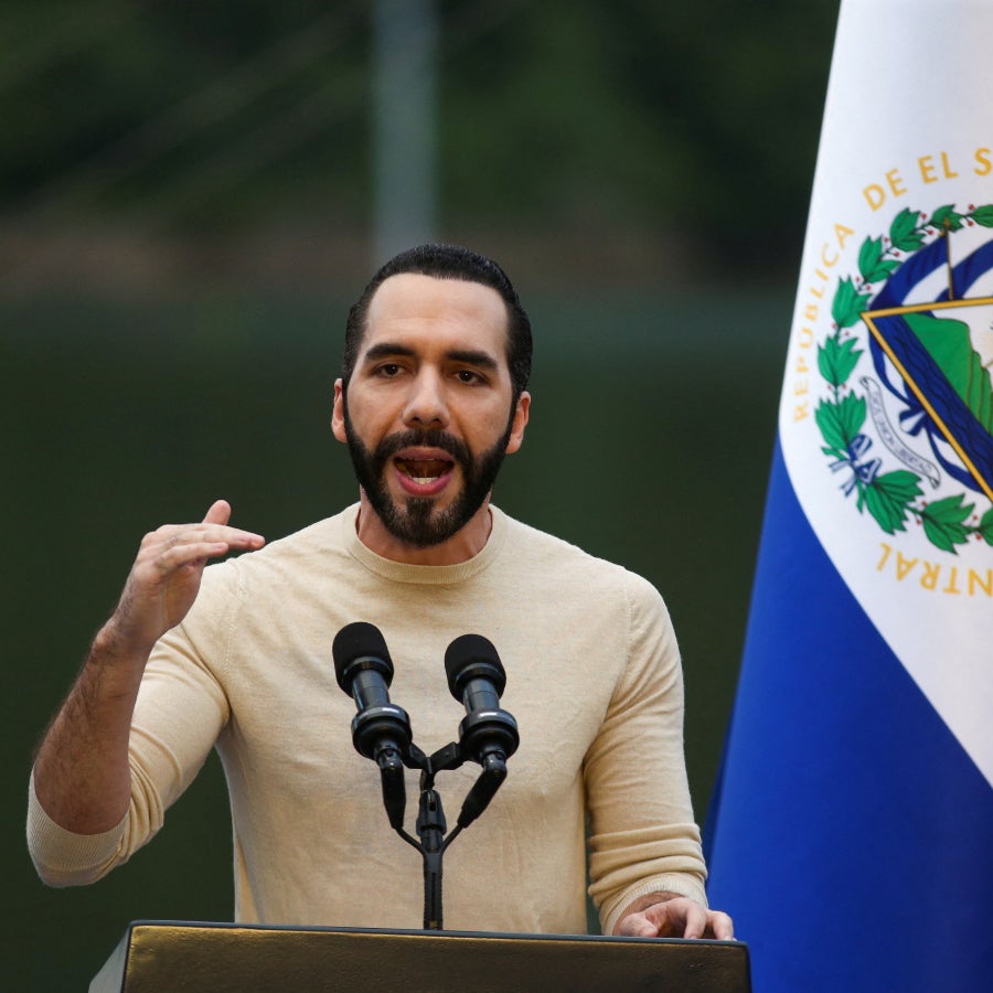 Moody's elevó la calificación del gobierno de El Salvador a B3 con ...