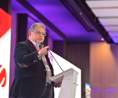 Ulahy Beltrán, superintendente de Salud Ulahy Beltrán, superintendente de Salud