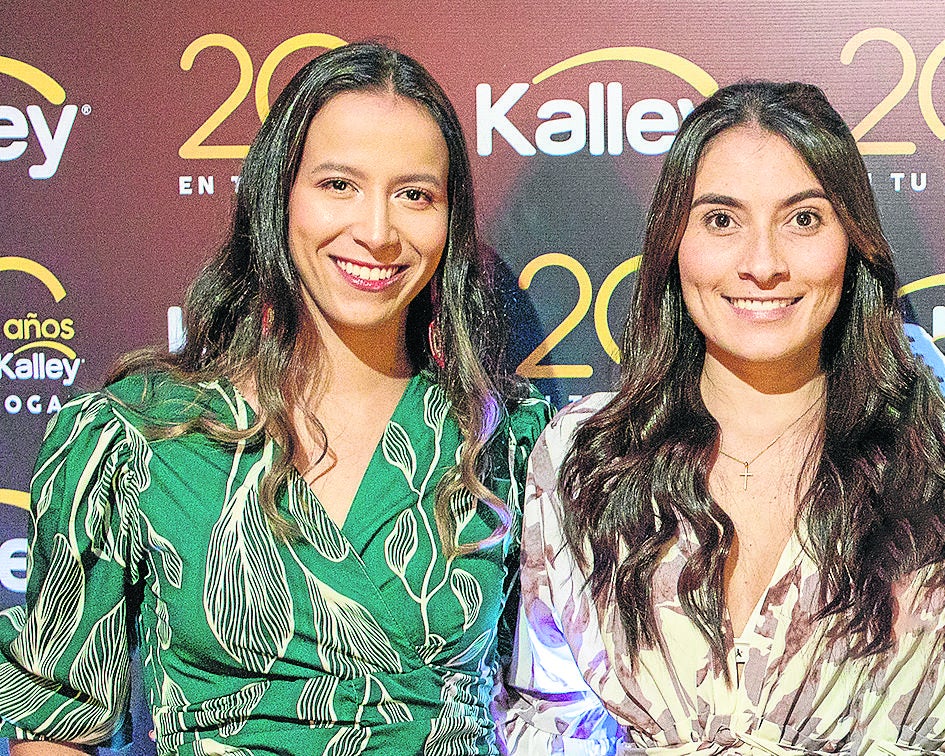 Estefania Londoño, coordinadora trade marketing, y Paula Álvarez, coordinadora mercadeo digital.