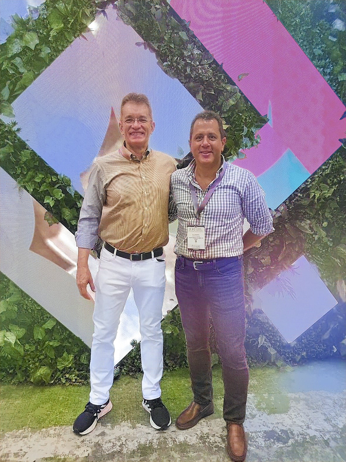 Javier Díaz, presidentede Analdex;y Alejandro Costa Posada, CEO Puerto Bahía Colombia, también asistieron al encuentro.